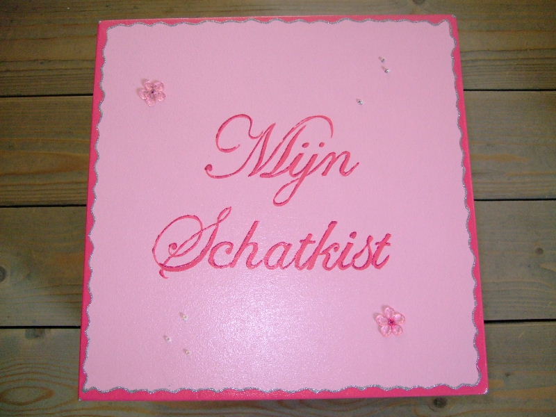 exclusieve originele geschenken geboortedoos geboortekist communiedoos communiekist taratata maasmechelen limburg